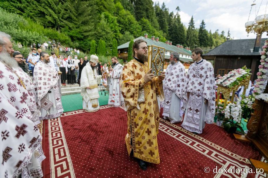 Duh și rugăciune în Munții Neamțului, de ziua Sfintei Cuvioase Teodora / Foto: pr. Silviu Cluci